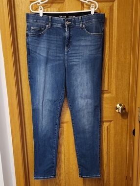Torrid Bombshell Skinny Jeans 18T